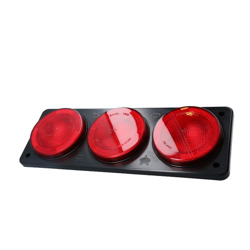Faro trasero bipolar tres rojos